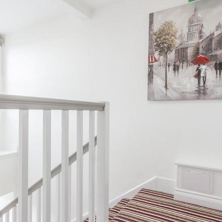 Captains Quarters 4 Apartment Плимът Екстериор снимка